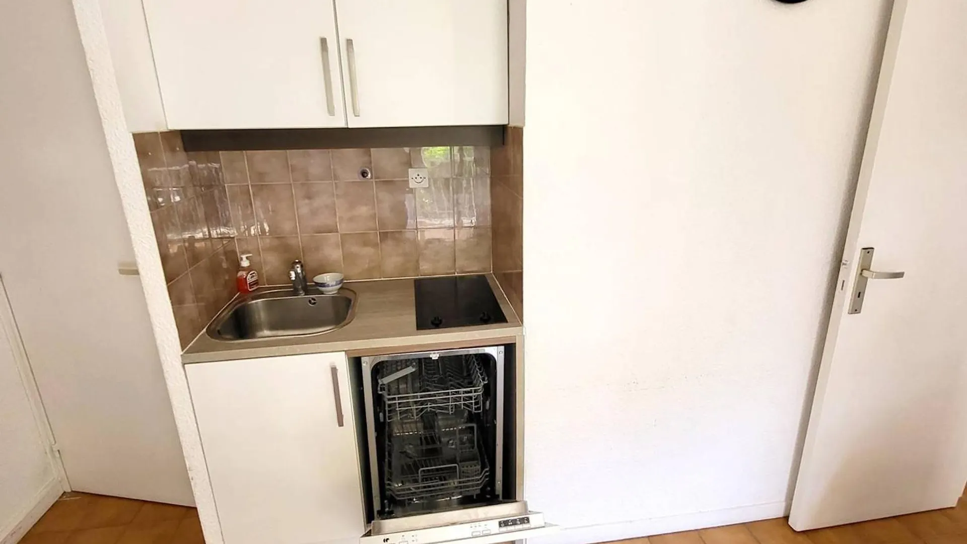 Appartement T3 Avec Parking, Piscine, Tennis Et Wi-Fi - A 200M Des Plages Et Commerces - Fr-1-316-304 Six-Fours-les-Plages Apartman